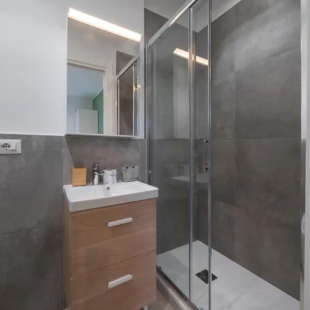 Apartment I Host - Lodovico Il Moro 105-4 *
